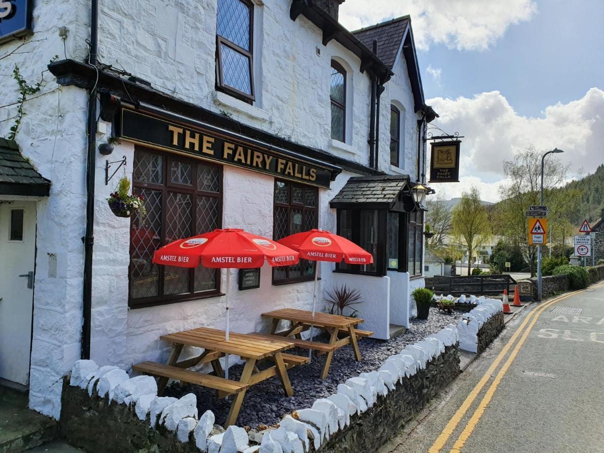The Fairy Falls Trefriw المظهر الخارجي الصورة